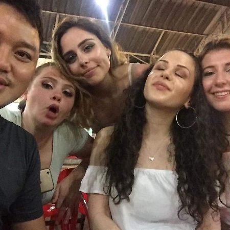 Wualai Hostel Chiang Mai Ngoại thất bức ảnh